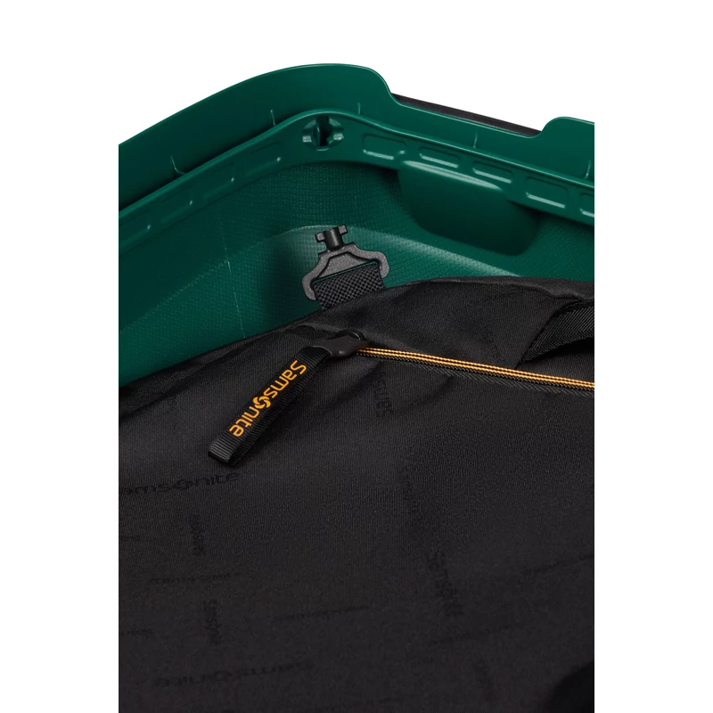 Samsonite Essens spinner 4-kerekes keményfedeles extra nagy bőrönd  81 x 56 x 34 cm, zöld