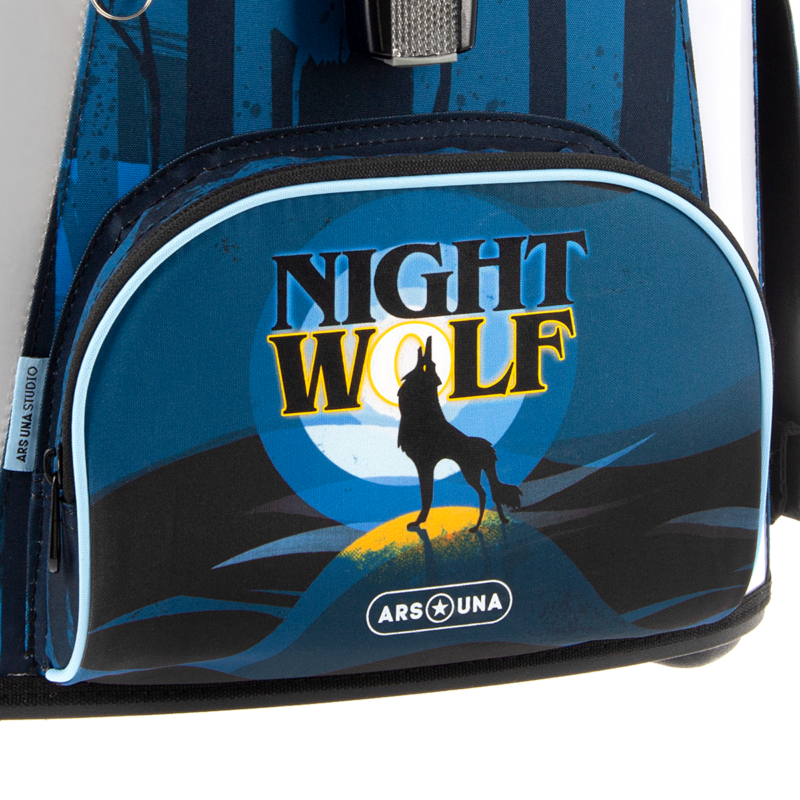 Ars Una Nightwolf kompakt easy mágneszáras iskolatáska