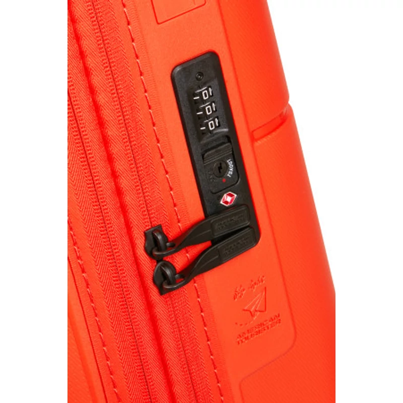 American Tourister Dashpop 4-kerekes keményfedeles bővíthető kabin bőrönd 55x40x20/23 cm, narancsvörös