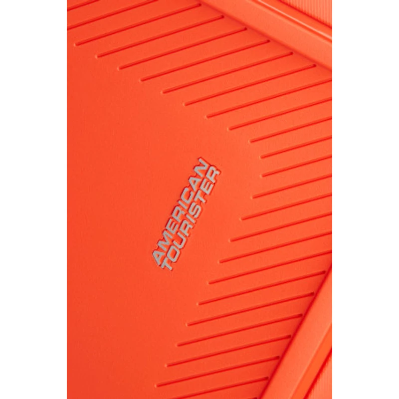 American Tourister Dashpop 4-kerekes keményfedeles bővíthető kabin bőrönd 55x40x20/23 cm, narancsvörös