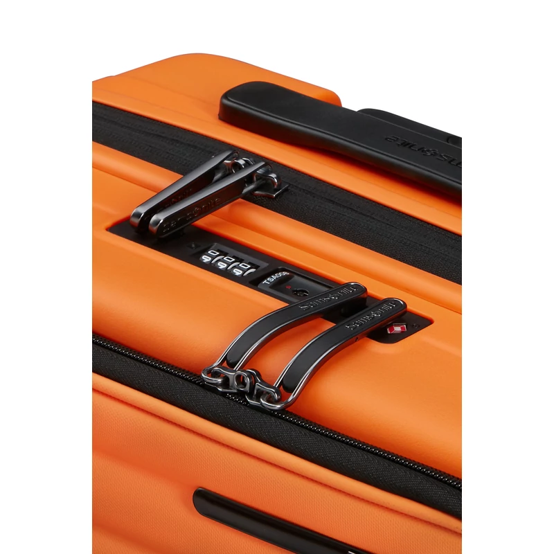Samsonite Restackd spinner 4-kerekes keményfedeles bővíthető kabin bőrönd 55 x 40 x 23/26 cm, narancs