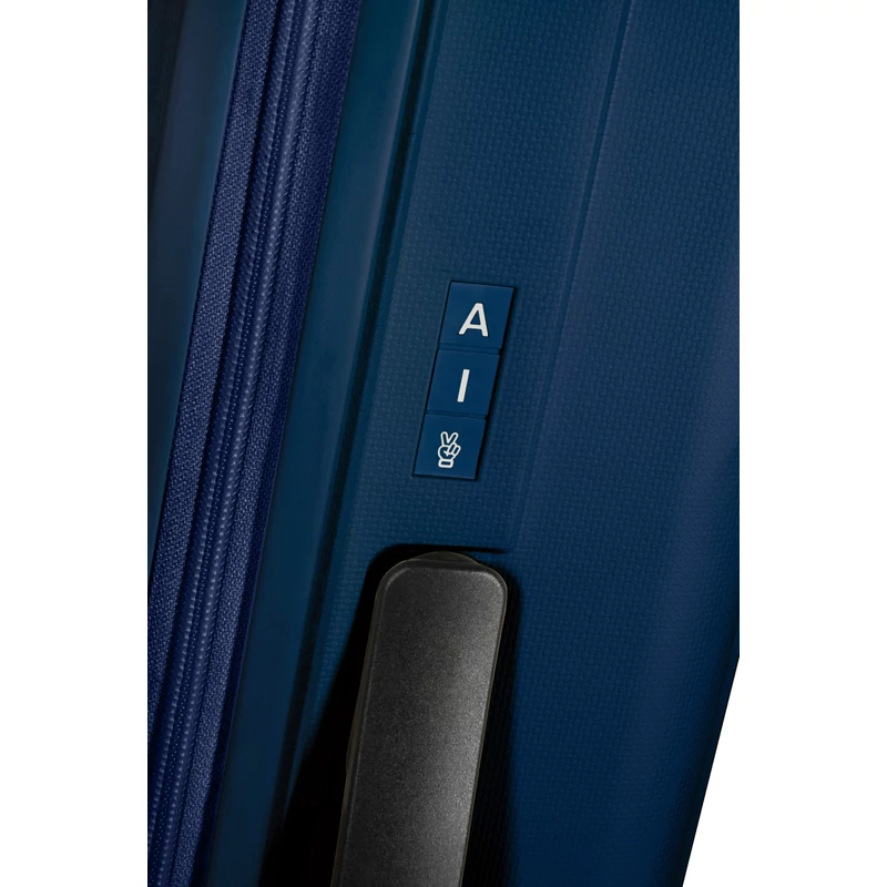 American Tourister Rejoy 4-kerekes keményfedeles bőrönd 77 x 51 x 30 cm, sötétkék