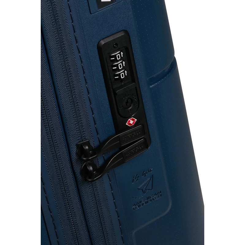 American Tourister Dashpop 4-kerekes keményfedeles bővíthető kabin bőrönd 55x40x20/23 cm, Marvell Amerika kapitány
