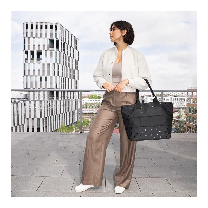 Reisenthel Shopper e1, glossy dots black