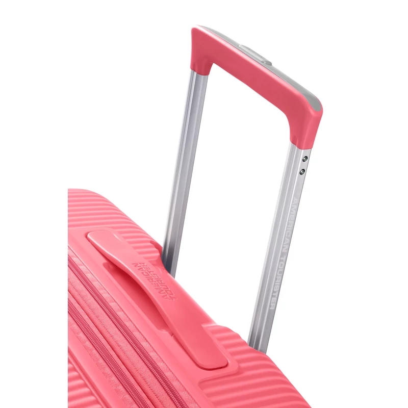 American Tourister Soundbox 4-kerekes keményfedeles bővíthető bőrönd 67 x 46.5 x 29/32 cm, rózsaszín