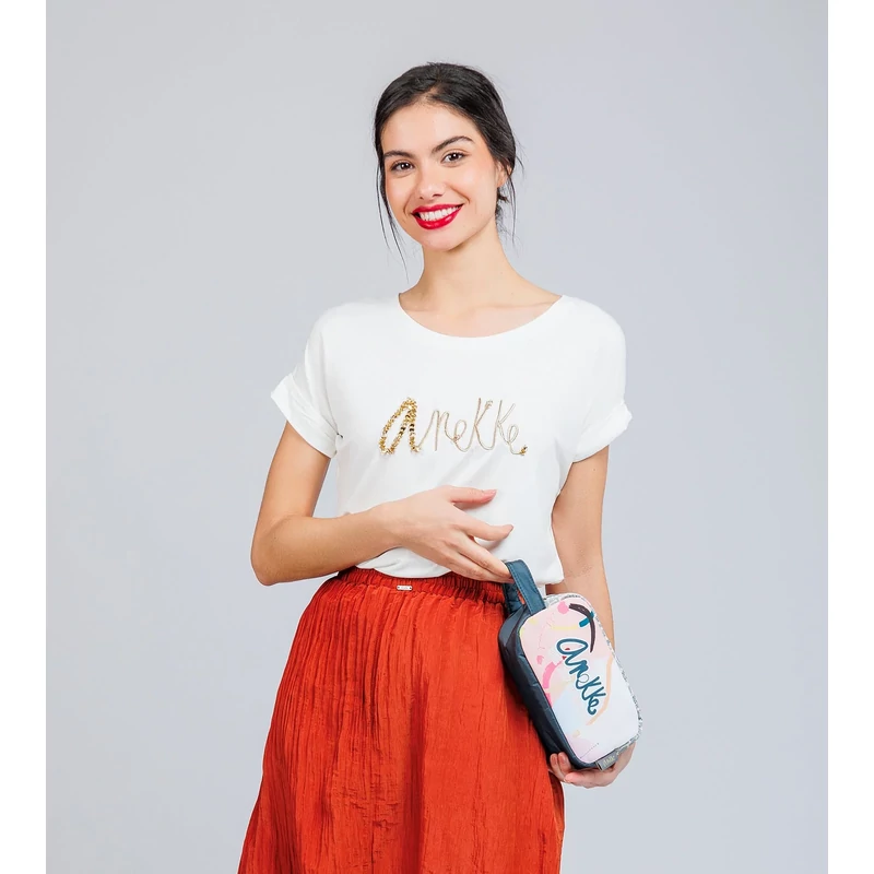 Anekke Smart, neszeszer